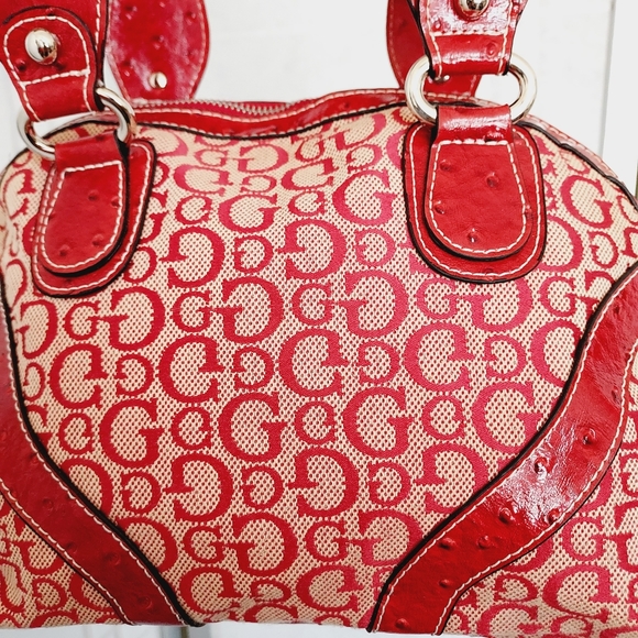 Guess Y2K Signature bag in red with silver tone hardware ~L14.5 x W4 × H10" - Picture 7 of 16